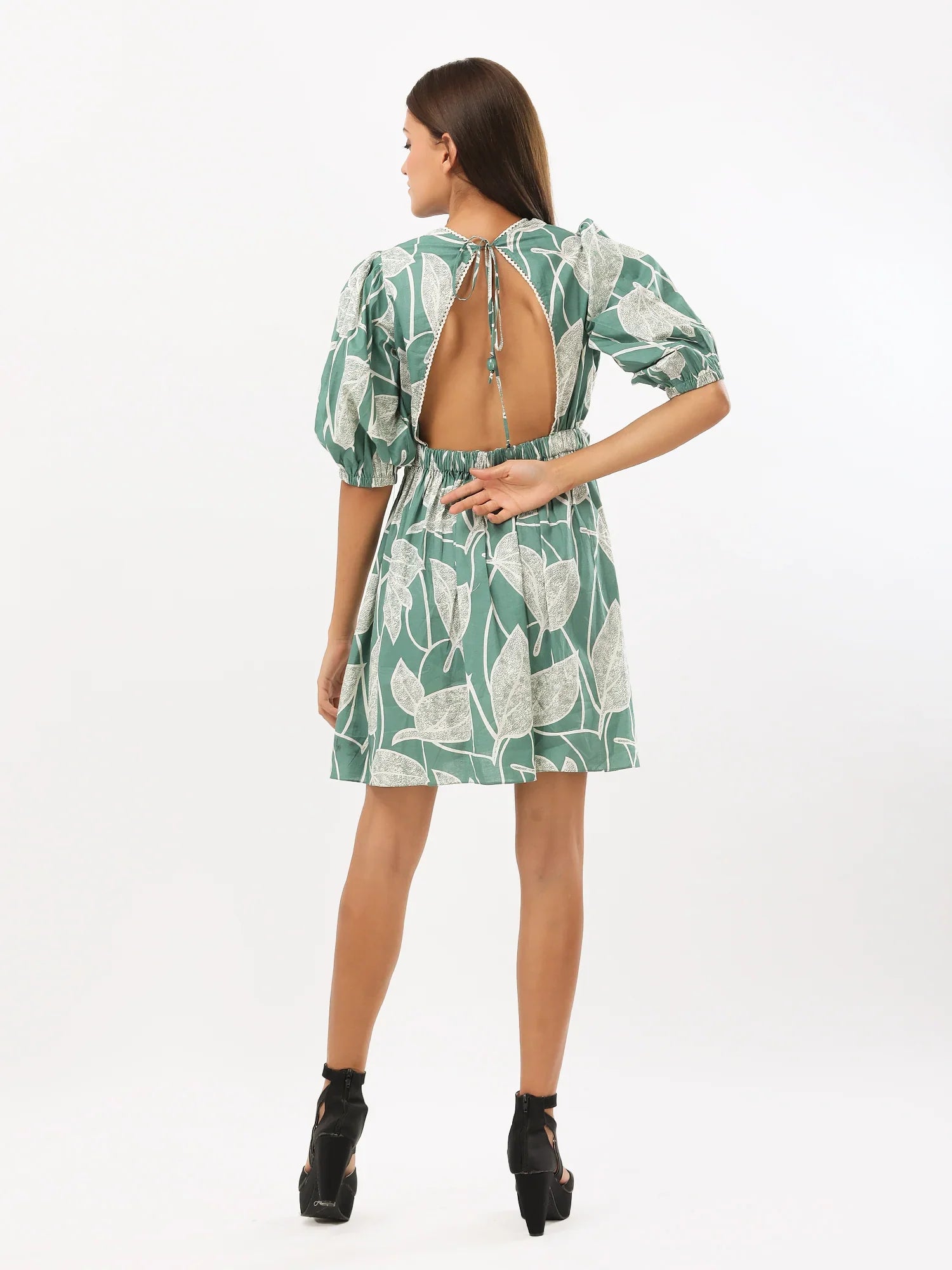 PASTEL FLORA SHORT DRESS